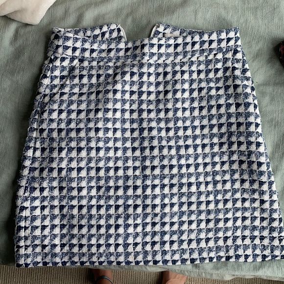 LOFT Dresses & Skirts - Loft tweed pencil skirt